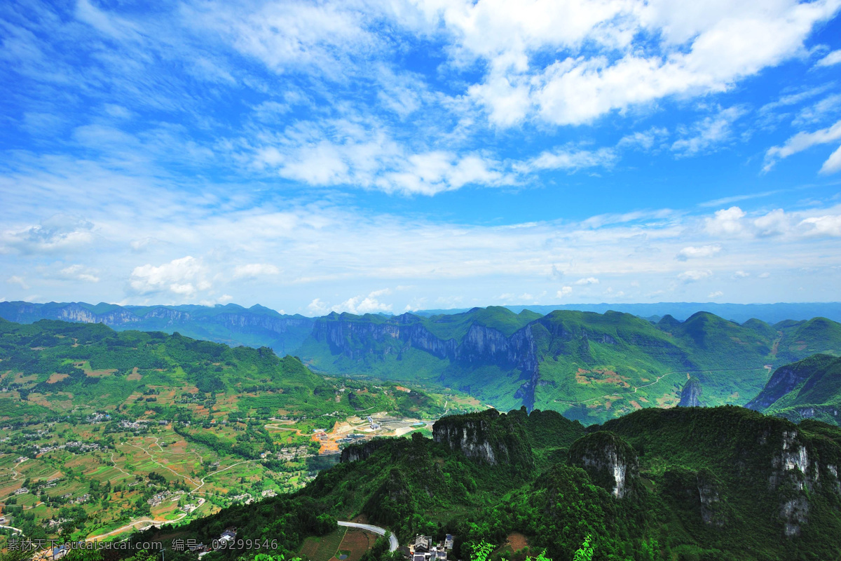 湖北恩施 大峡谷 旅游 风光 恩施自治州 景点 树木 绿色 蓝天 山 旅游摄影 国内旅游