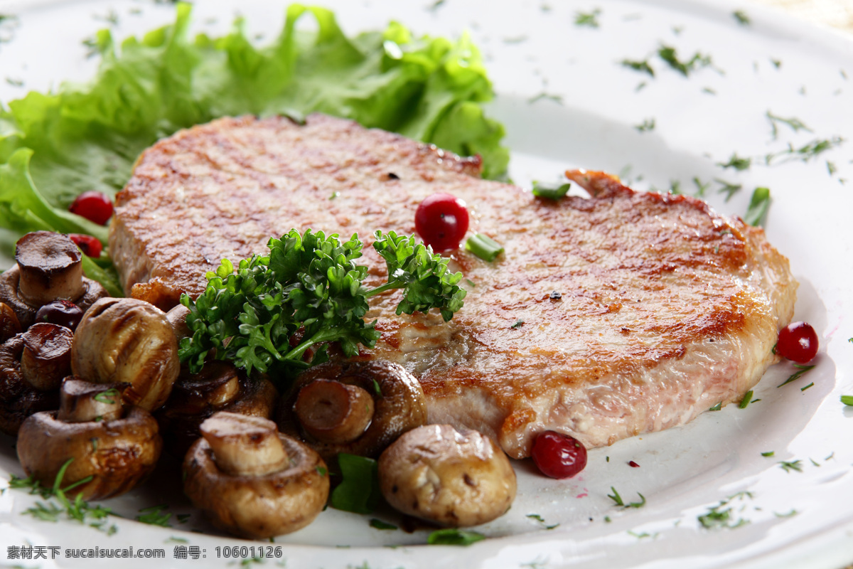 猪排 蘑菇 肉排 肉块 肉 美食 食物 美味 餐饮美食 食品 蘑菇图片