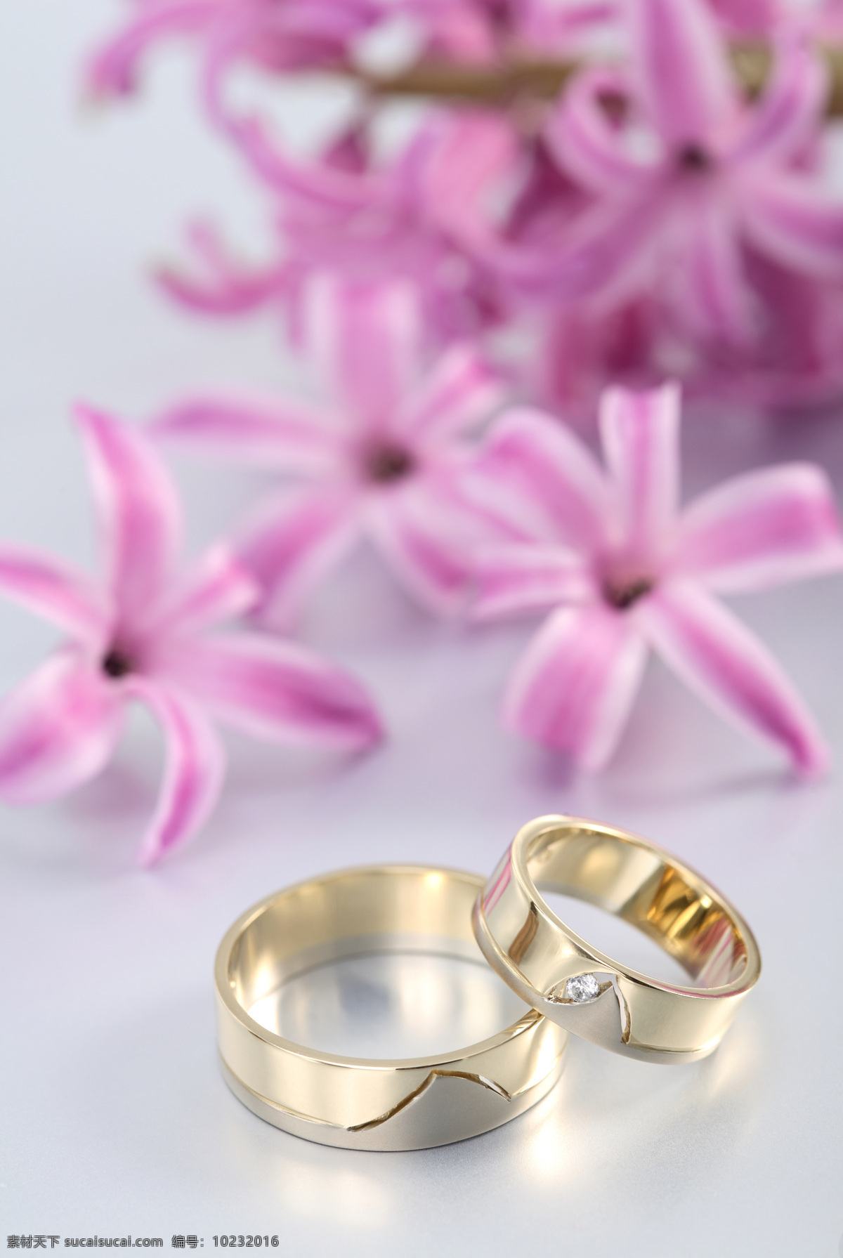 鲜花戒指 结婚戒指 戒指 婚礼 钻戒 温馨 浪漫 鲜花 珠宝服饰 生活百科 粉色