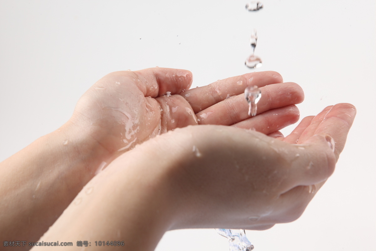 洗手 水流 水柱 流水 水花 水珠 水滴 溅水 生活素材 人体四肢 其他人物 人物图库