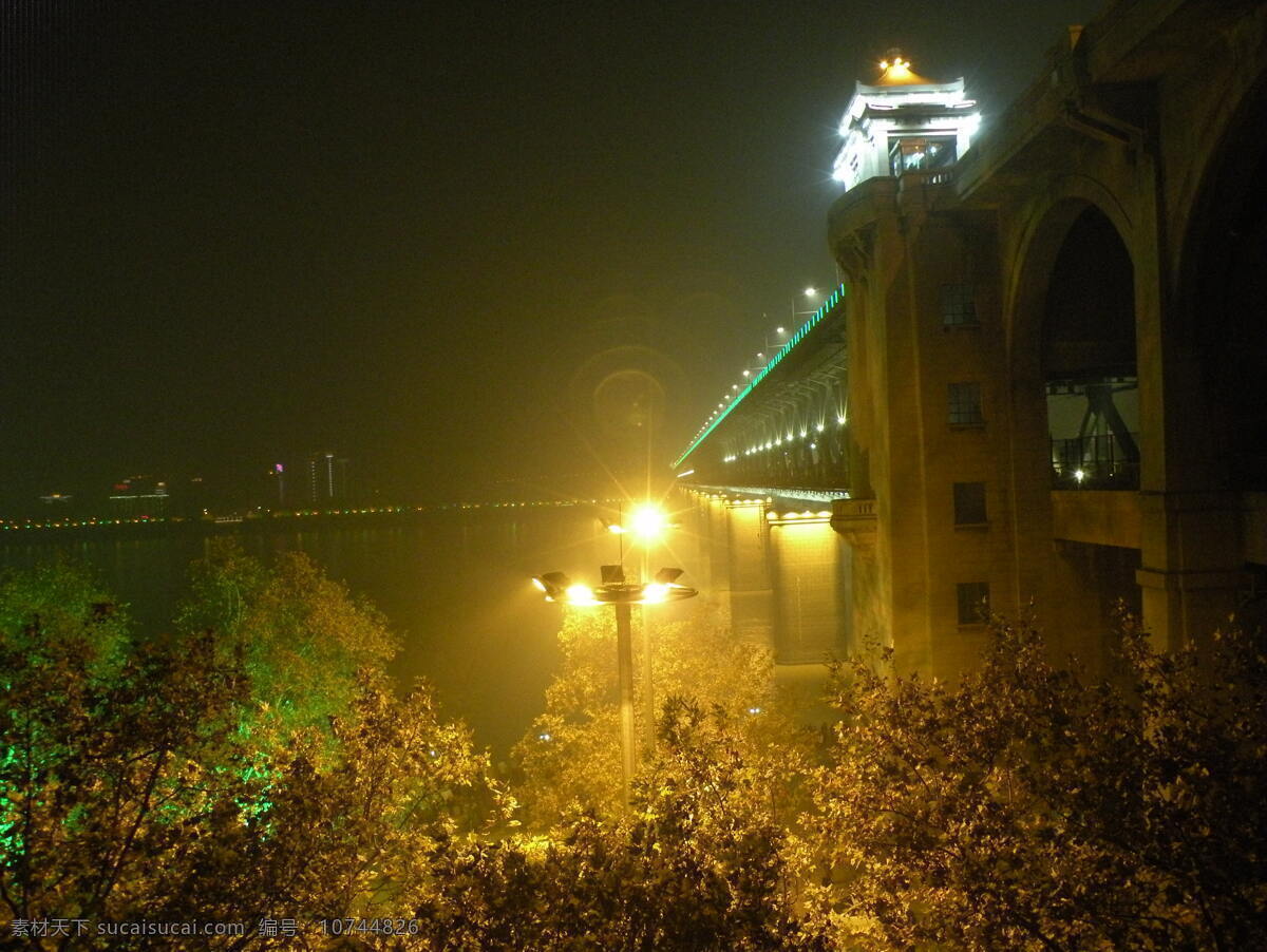 长江大桥 夜景 大桥 灯光 黑夜 雾霾 建筑园林 建筑摄影 黑色