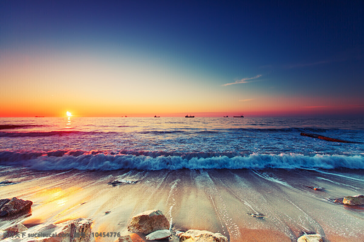 美丽 海滩 夕阳 风景 海岸风景 浪花 沙滩 大海 海洋风景 海平面 美丽风景 风景摄影 美丽风光 自然美景 美丽景色 大海图片 风景图片