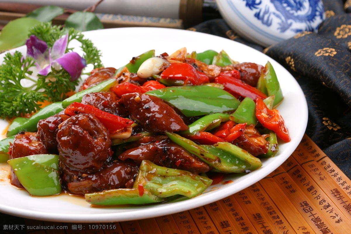 豉椒炒肥肠 美食 传统美食 餐饮美食