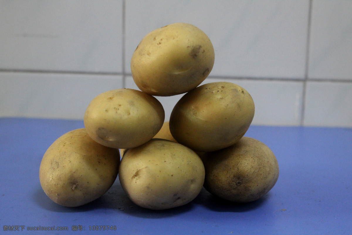 土豆 蔬菜 土豆批发 马铃薯 洋芋 土豆摄影 土豆素材 土豆图片 高清土豆 一堆土豆 生土豆 大土豆 农家土豆 生物世界