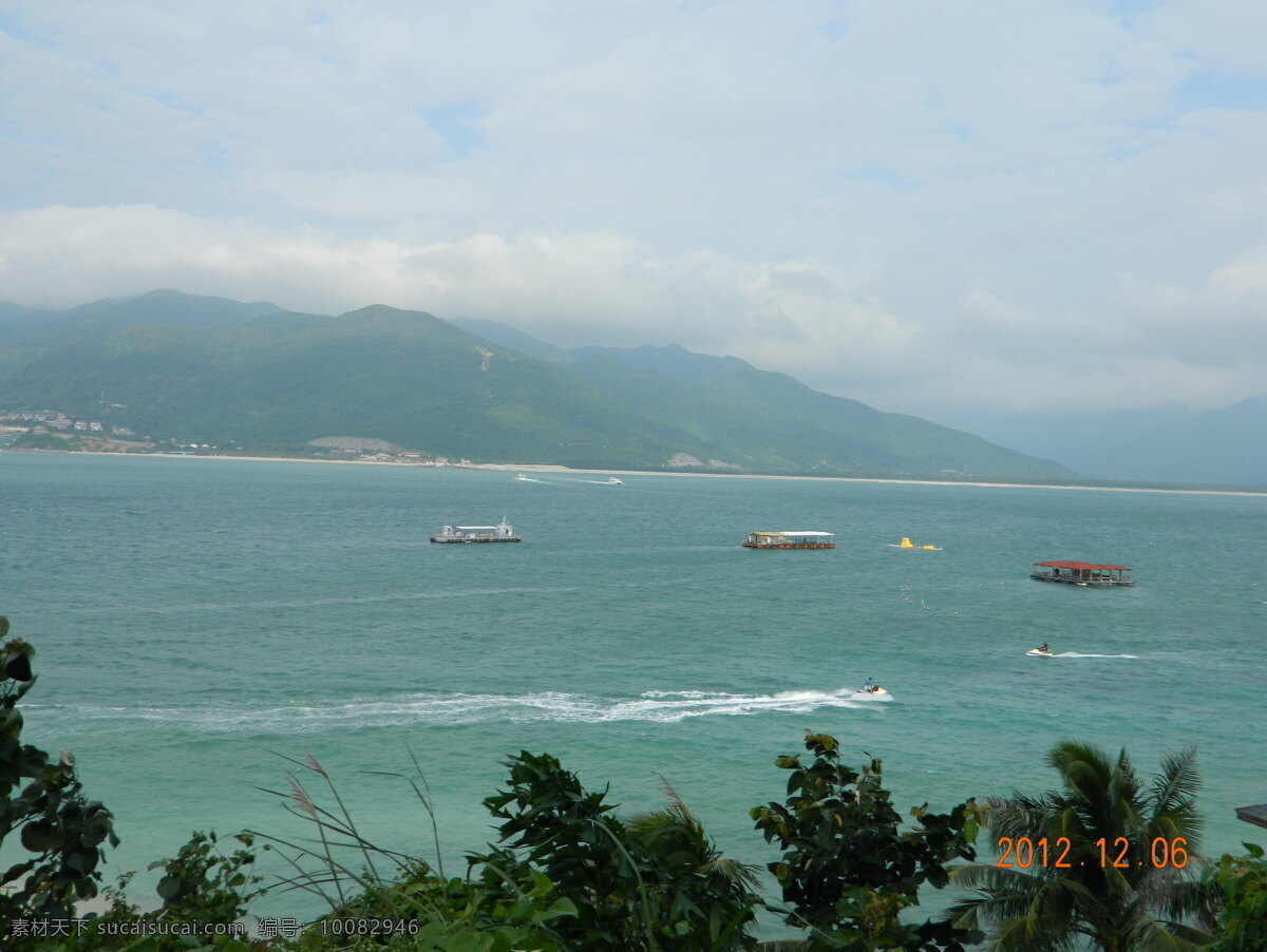 白云 大海 风景 国内旅游 快艇 旅游摄影 青山 沙滩 大海青山快艇 游艇 海线 白浪 画舫船 生活 旅游餐饮