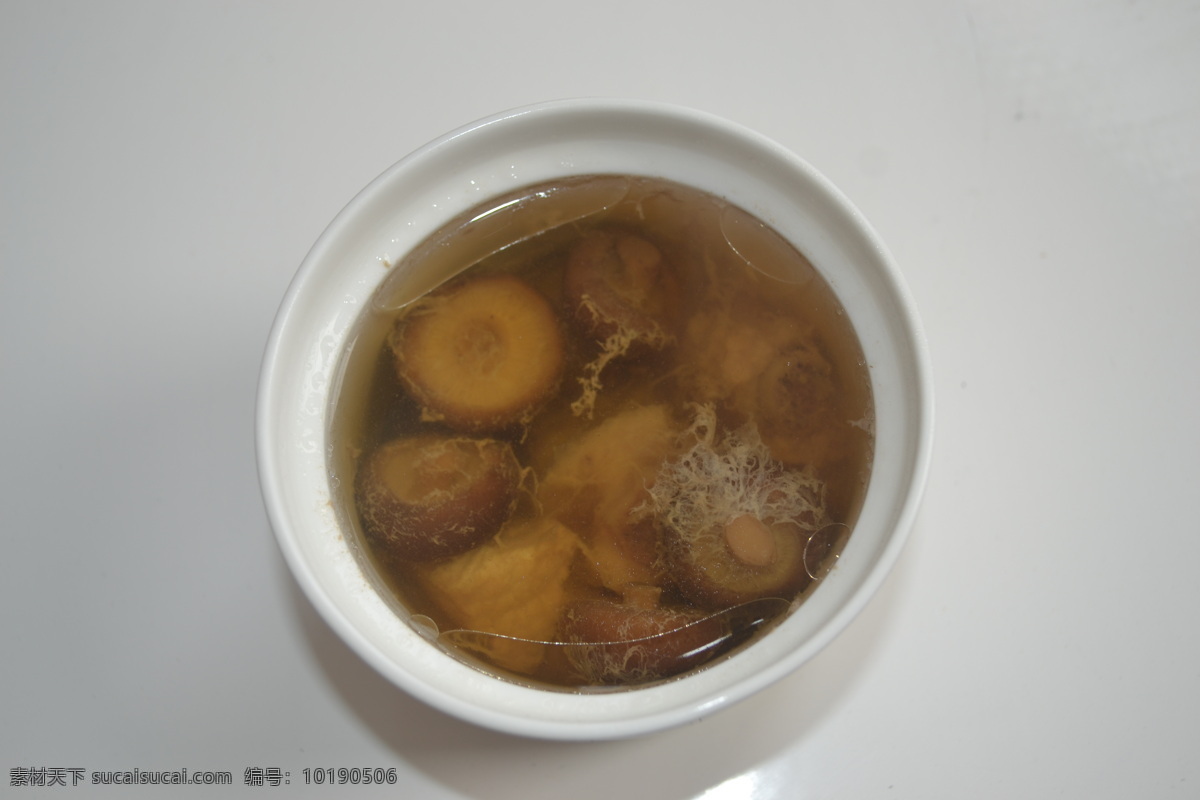 香菇排骨汤 排骨汤 瓦罐煨汤 汤 传统汤 餐饮美食 传统美食