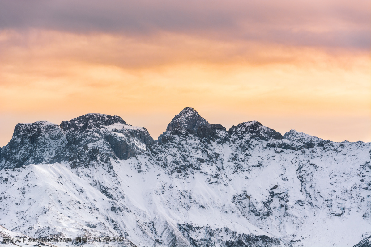 山峰 雪山 风景 景色 白云 山林 树 自然景观 山水风景 唯美风景 自然风景 大自然风景 风景图片 风景壁纸 自然风光 唯美图片 创意图片 背景图片 背景素材 山川 蓝天白云 植物 绿色植物 大自然 河流 户外 景区 波涛 海浪 湖泊 自然保护区 树林