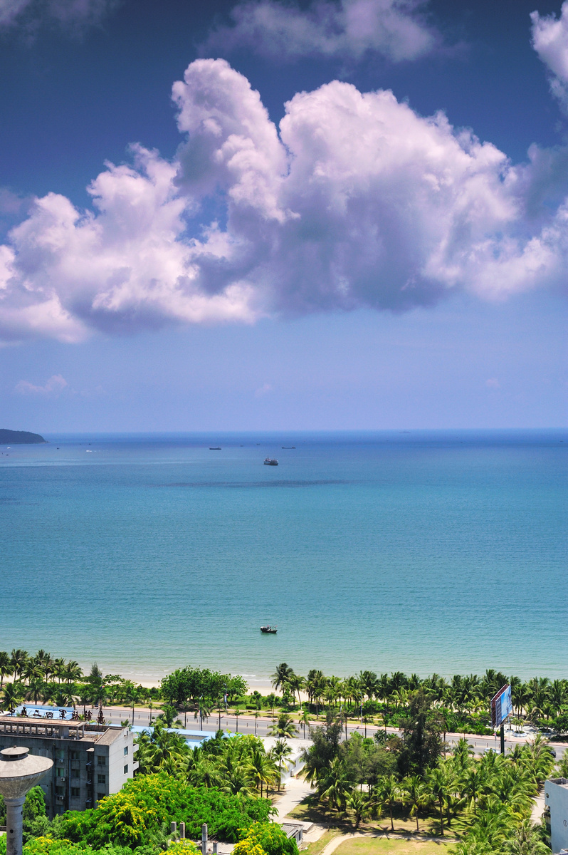 海南 船 大海 海滩 海洋 蓝天 蓝天白云 旅游摄影 沙滩 南 白天 椰树 自然风景 psd源文件