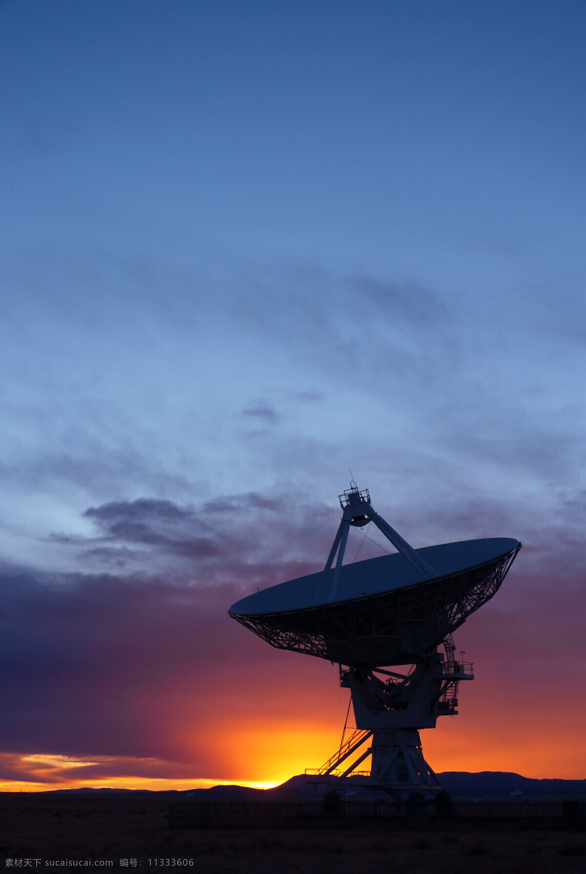 卫星 接收器 卫星接收器 夕阳 落日 天空 乌云 通讯网络 现代科技