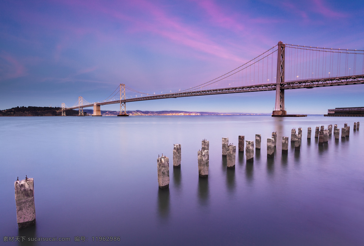 南海 滩 大桥 国外旅游 海水 黄昏 旅游摄影 南海滩 旧金山 紫色大桥 桥墩 吊桥 psd源文件