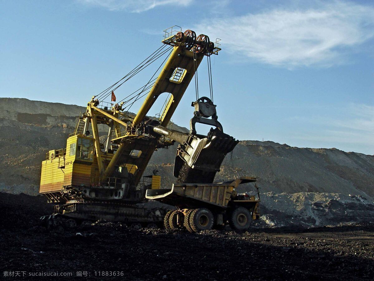 煤矿 生产 大车 装煤 采煤 工业生产 现代科技