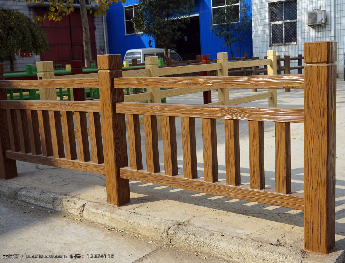 仿木护栏 t818护栏 仿木围栏 仿木工程案例 仿木模具产品 自然景观 建筑景观