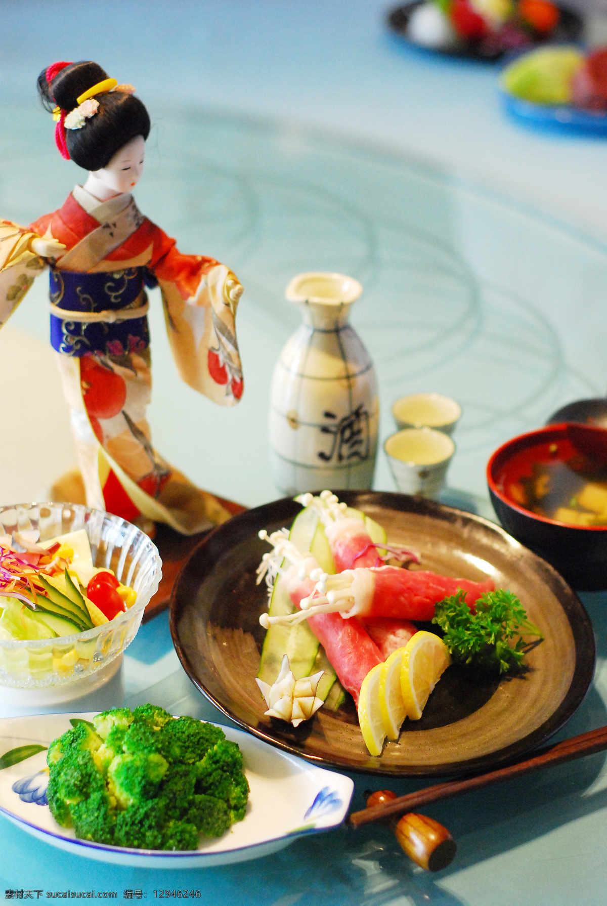 日本料理 日式料理 日本美食 日式餐饮 日式和风 日本人偶 清酒 牛肉豆芽卷 西兰花 西餐美食 餐饮美食