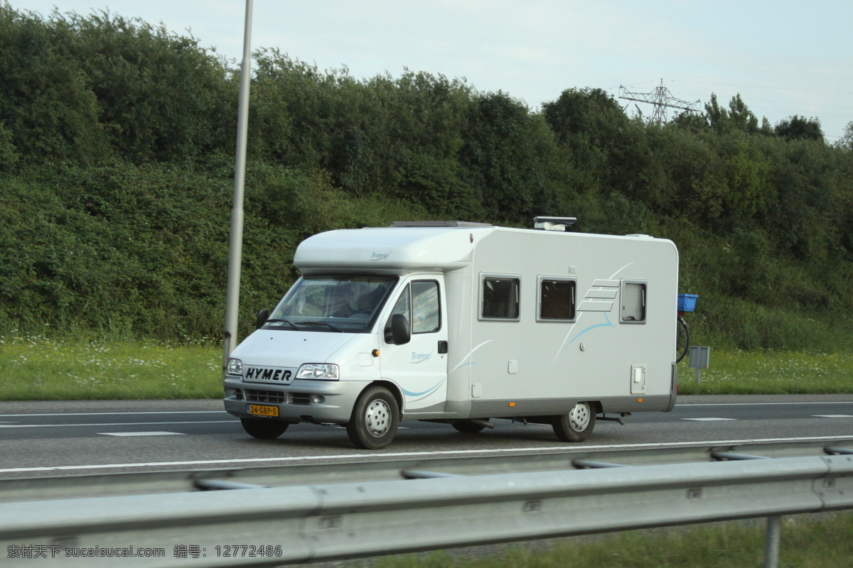 欧洲 高速 上 房车 国外旅游 旅游摄影