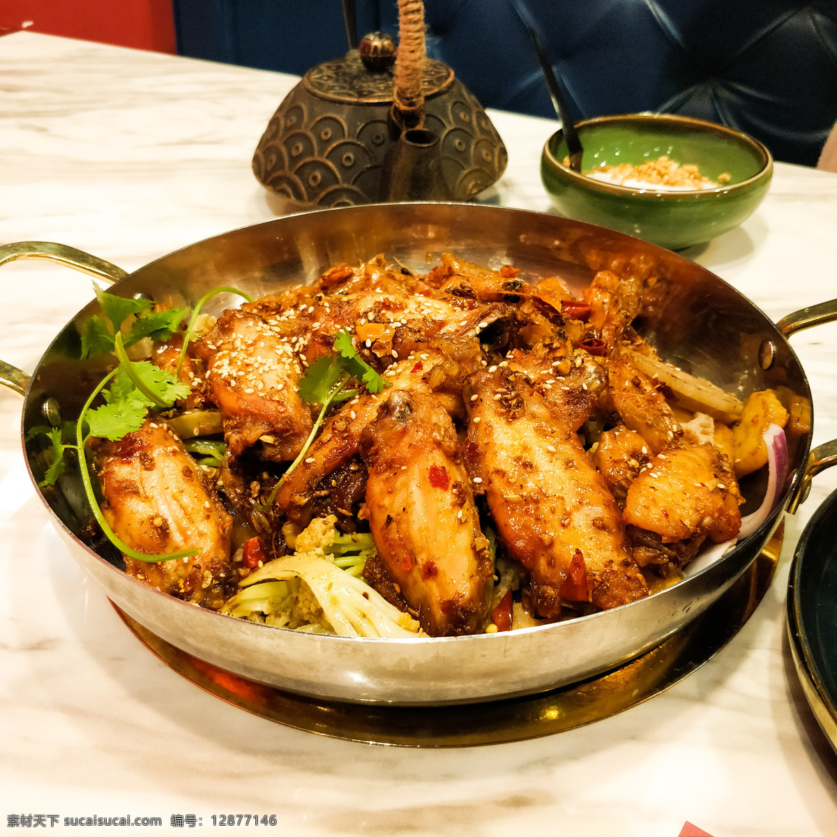 干锅鸡翅 鸡翅 干锅 美食 锅子 餐饮美食 传统美食