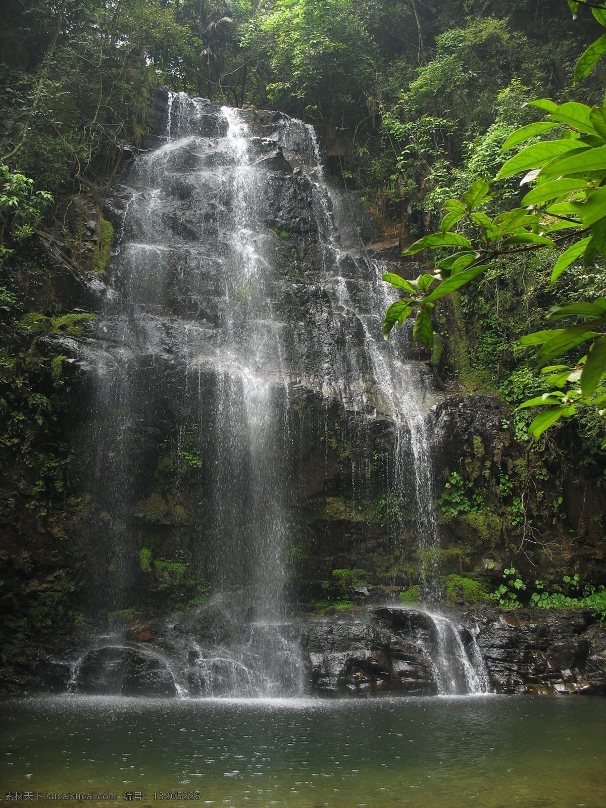 鼎湖山老龙潭 鼎湖山 老龙潭 瀑布 森林 水流 美景 国内旅游 旅游摄影