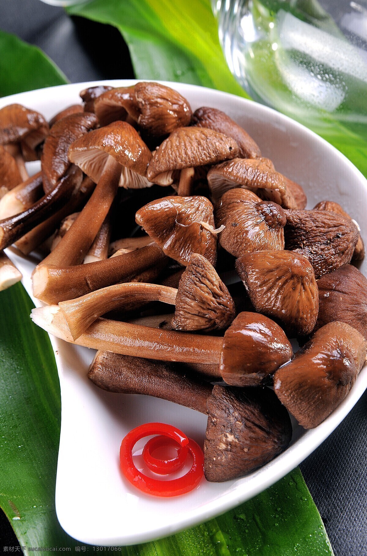 鸡枞菇 山珍 鸡枞菌 手撕鸡枞菌 凉拌鸡枞菌 香辣鸡枞菌 干拌鸡枞菌 火锅菜 餐饮美食 传统美食