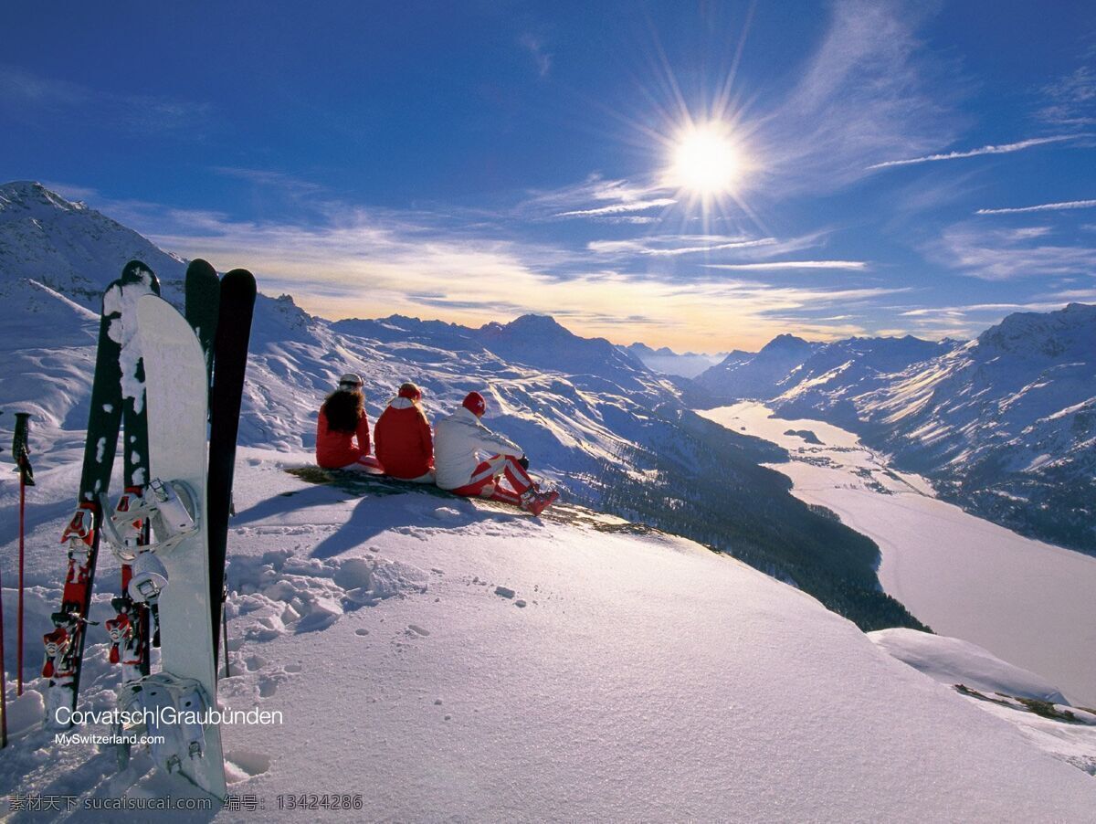 冬日 美好 时光 山顶 雪山 阳光 滑雪者 风景 生活 旅游餐饮