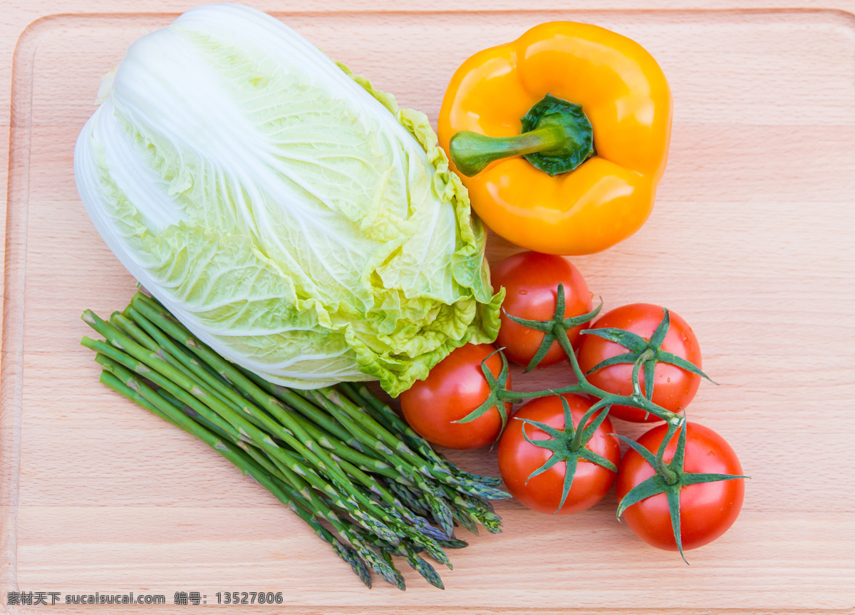 大白菜 西红柿 辣椒 蔬菜 新鲜蔬菜 果实 水果蔬菜 餐饮美食 蔬菜图片