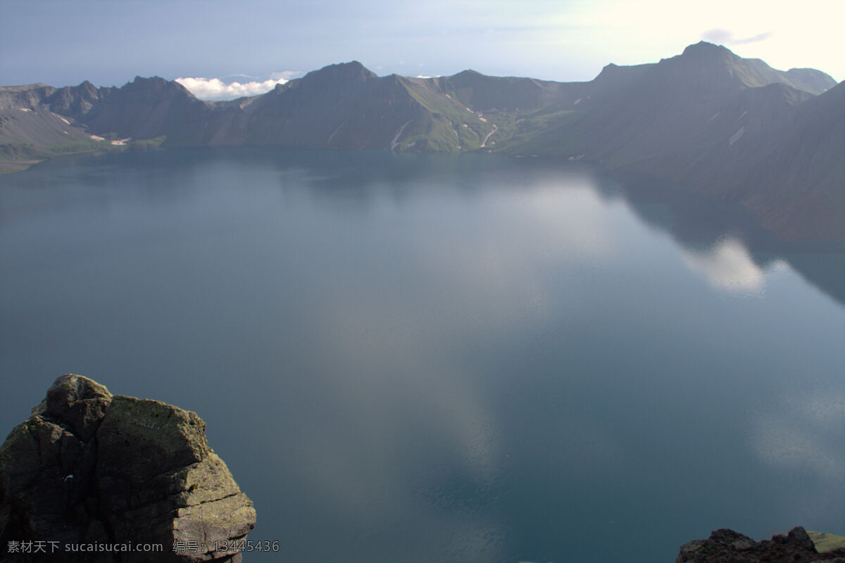 唯美 风景 风光 旅行 吉林 长白山 天池 湖 旅游摄影 国内旅游 灰色