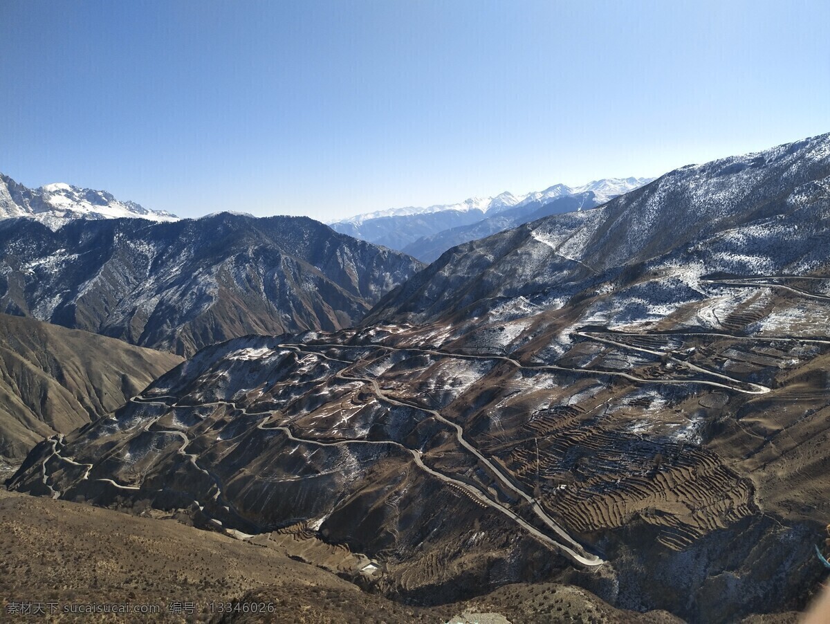 川藏线 道 拐 318国道 72道拐 公路 险路 风景 蓝天白云 山峰 雪山 西藏 自然景观 自然风景