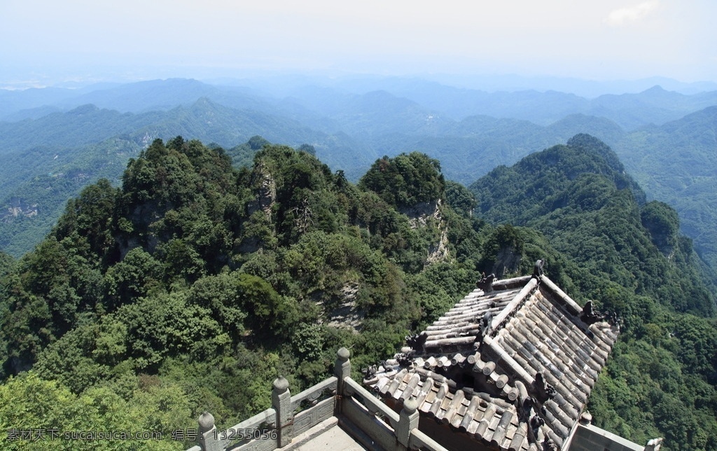 武当山金顶 武当山 金顶 湖北 十堰 青山绿水 山清水秀 树林 森林 茂密 原生态 原始 原生态森林 森林素材 绿树 武当山素材 森林资源 树叶 叶子 绿叶景点 建筑 宗教 建筑园林 旅游摄影 国内旅游 自然奇景 旅行照片 旅游 旅游风光 旅游风景 风景 山水 大山 雄伟 绿色风景