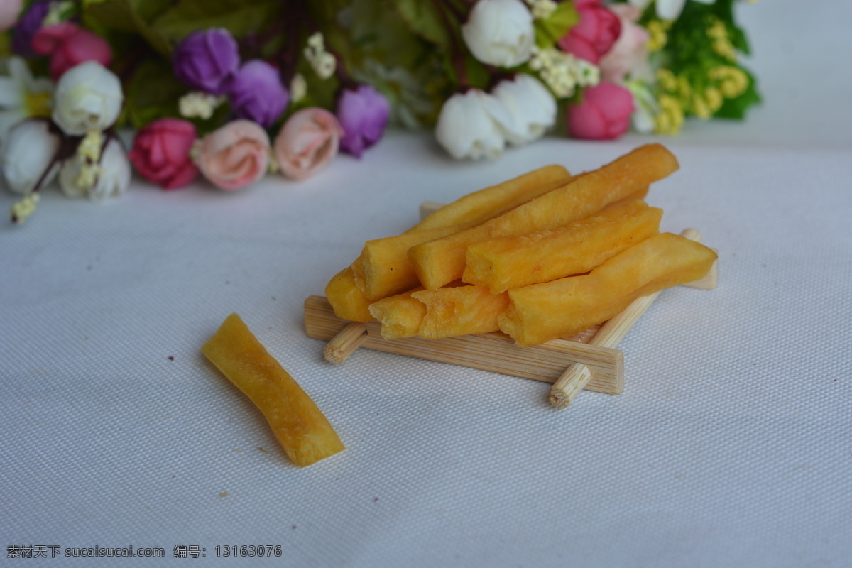 香酥红薯条 红薯 连城地瓜干 地瓜干 假花 花朵 鲜花 薯条 红薯地瓜 香酥红条 餐饮美食 食物原料