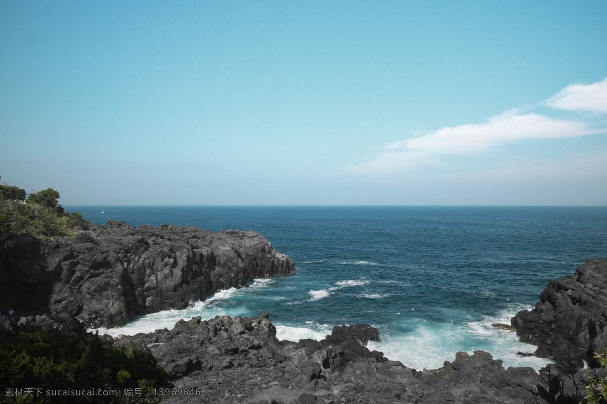 大海 蓝色 白云 天空 浪花 万里晴空 山河 自然 景观 风景 自然景观 山水风景