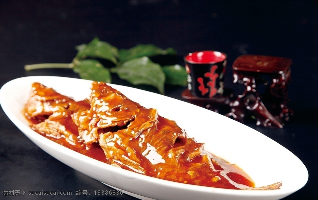 红烧 小桂 鱼 红烧小桂鱼 美食 传统美食 餐饮美食 高清菜谱用图