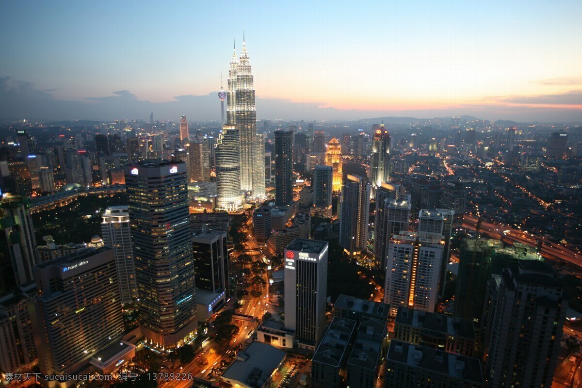 吉隆坡 建筑 景观 城市夜景 马来西亚 双子 塔 黄昏城市 国外旅游 旅游摄影