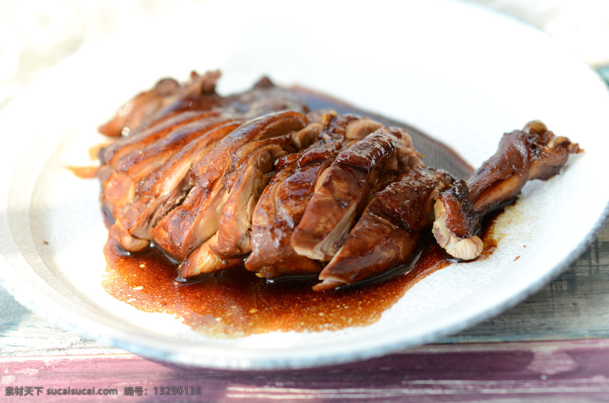 烤鸭 鸭腿 鸭肉 将鸭腿 鸭子 鸭 自制鸭腿 卤鸭 卤菜 摄影美食 西餐美食 餐饮美食
