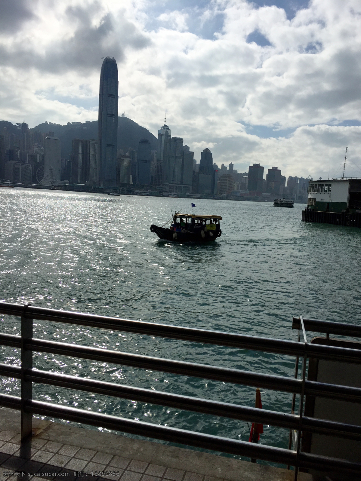 香港 港口 维多利亚港 港湾 大海 客轮 轮船 船 风景 旅游摄影 国内旅游