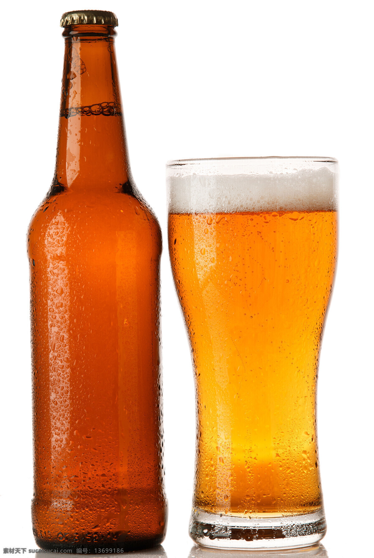啤酒 酒精 酒吧 一杯啤酒 新鲜啤酒 啤酒泡沫 带泡沫的啤酒 德国啤酒 餐饮美食 饮料酒水