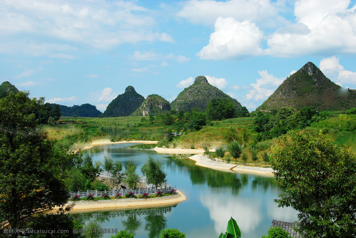 双乳峰 贞丰双乳峰 兴义风景 贞丰风景 黔西南风景 风景名胜 自然景观