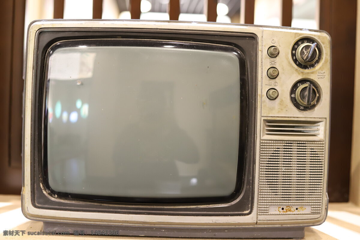 老电视图片 老电视 黑白电视 熊猫电视 古董电视 显像管 生活百科 家居生活