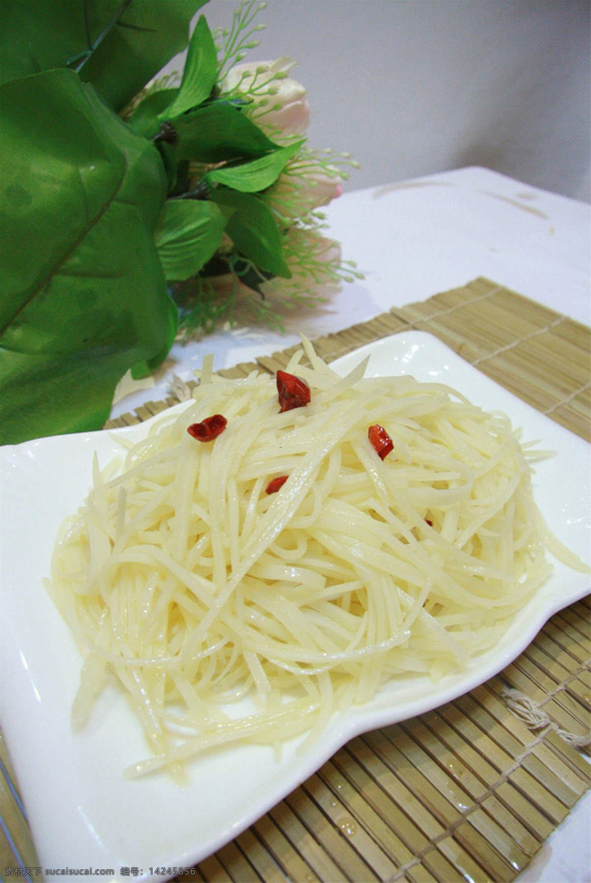 清炒土豆丝 美食 传统美食 餐饮美食 高清菜谱用图