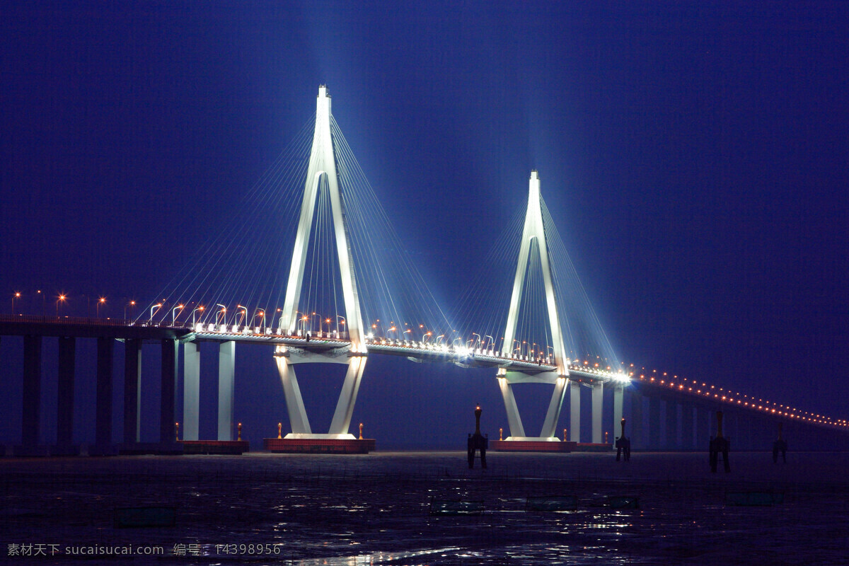 杭州湾 跨海 大桥 杭州湾大桥 夜景 桥 蓝色 美丽 闪亮 灯光 海 旅游摄影 国内旅游 摄影图库
